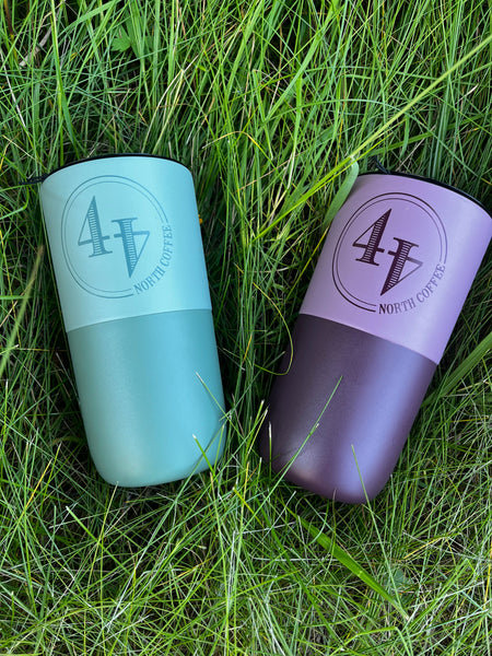 Klean Kanteen Rise Tumblers in a bed of grass